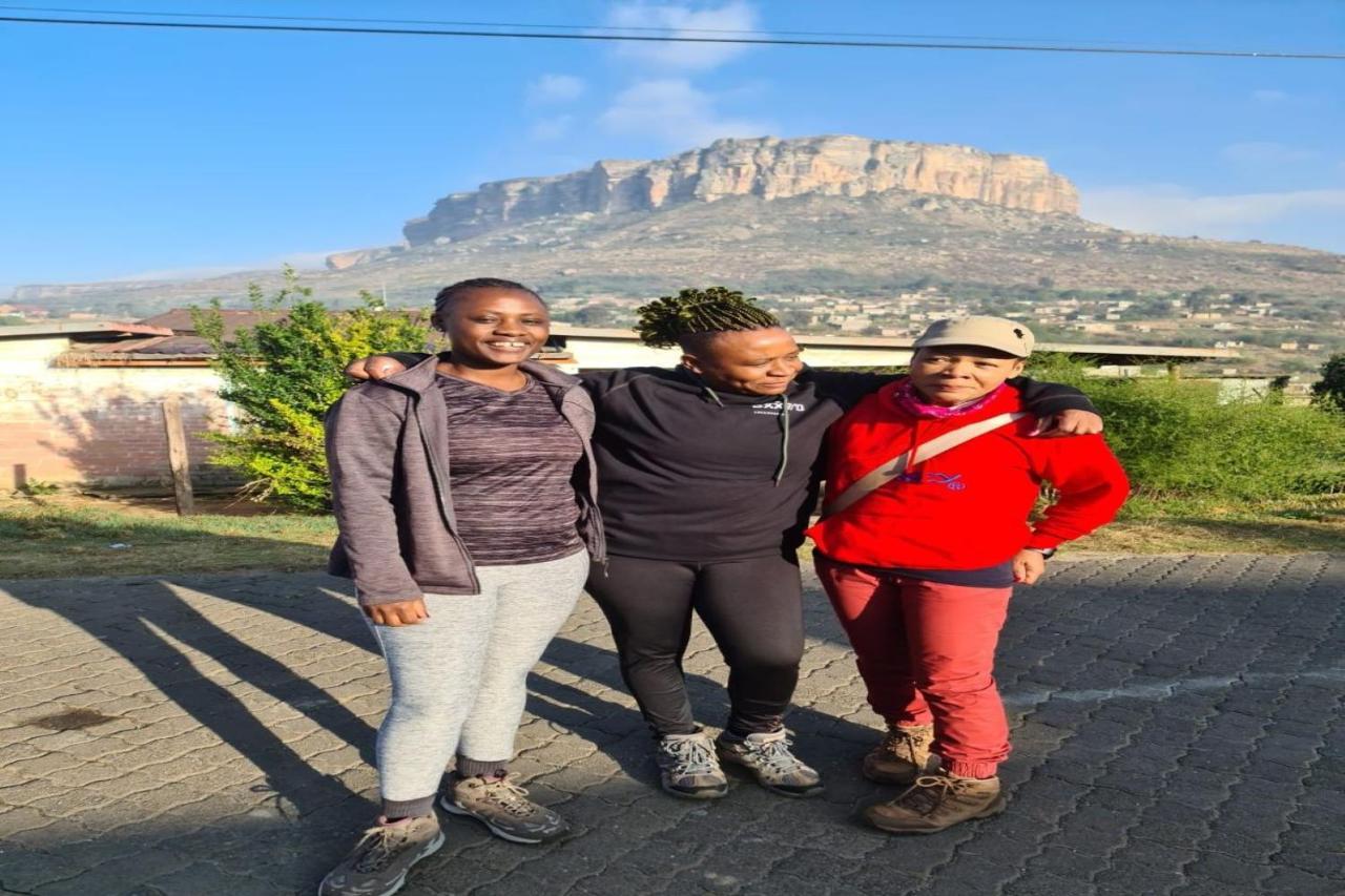 Maluti Backpackers 호텔 Phuthaditjhaba 외부 사진
