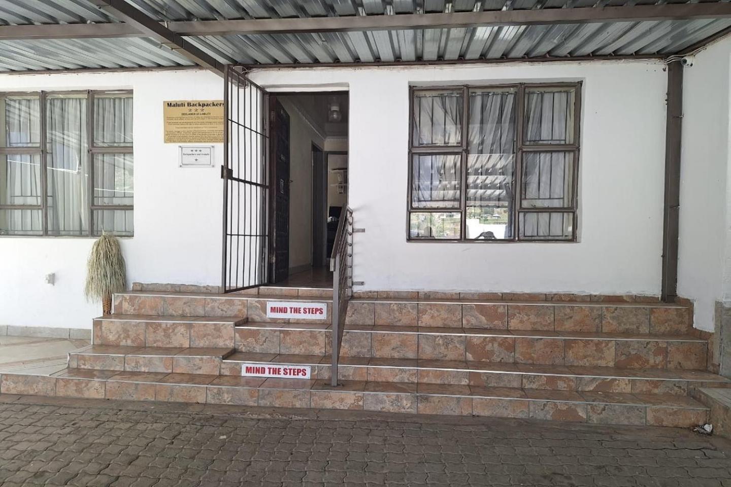 Maluti Backpackers 호텔 Phuthaditjhaba 외부 사진