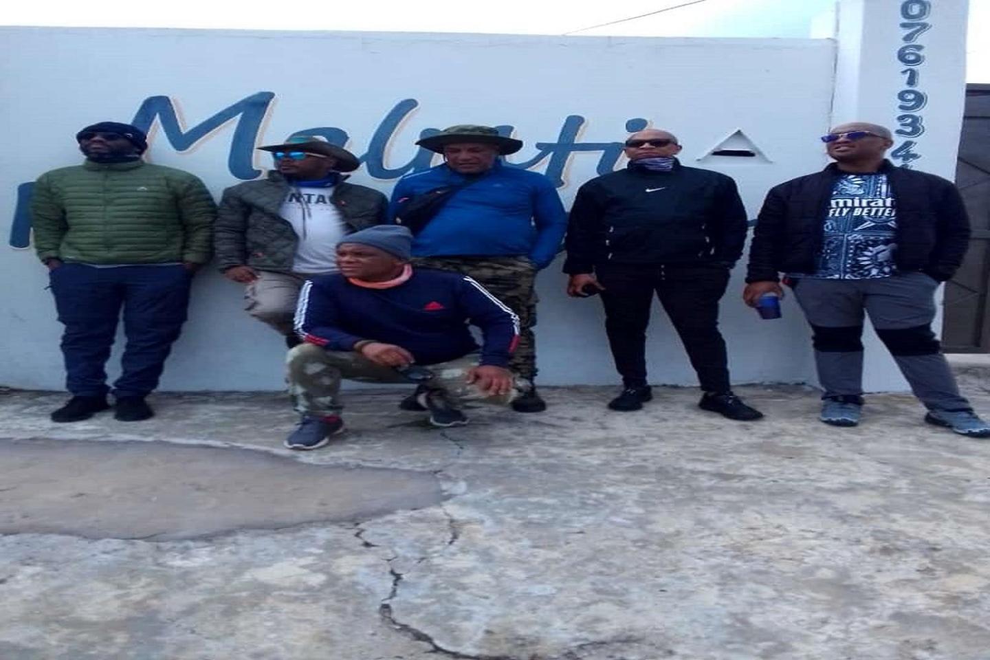 Maluti Backpackers 호텔 Phuthaditjhaba 외부 사진